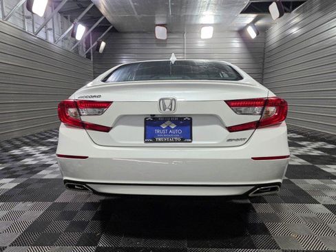 Used 2020 Honda Accord Sport image 6