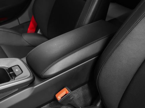 Certified 2022 Porsche 911 Carrera RWD image 36