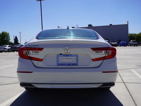 Used 2020 Honda Accord LX image 10