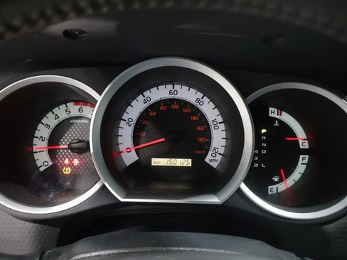 Used 2014 Toyota Tacoma PreRunner w/ TRD Sport Package RWD image 37