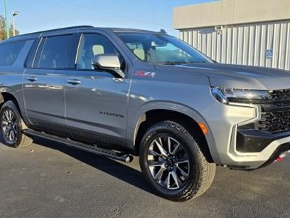 Used 2023 Chevrolet Suburban Z71 w/ Luxury Package