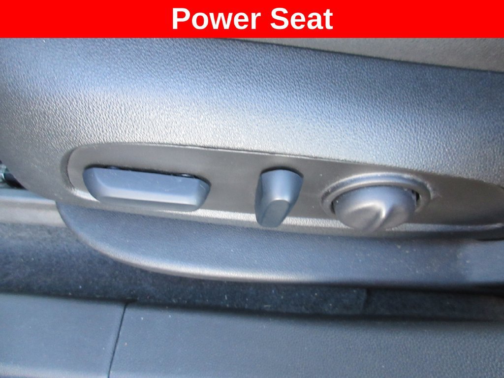 Certified 2023 Chevrolet Blazer LT AWD/4WD image 22