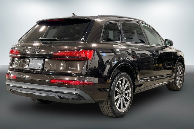 Certified 2023 Audi Q7 2.0T Premium Plus w/ Premium Plus Package AWD/4WD image 12