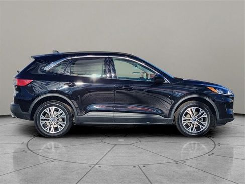 Certified 2022 Ford Escape SEL image 13