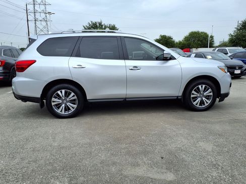 Used 2020 Nissan Pathfinder SL AWD/4WD image 27