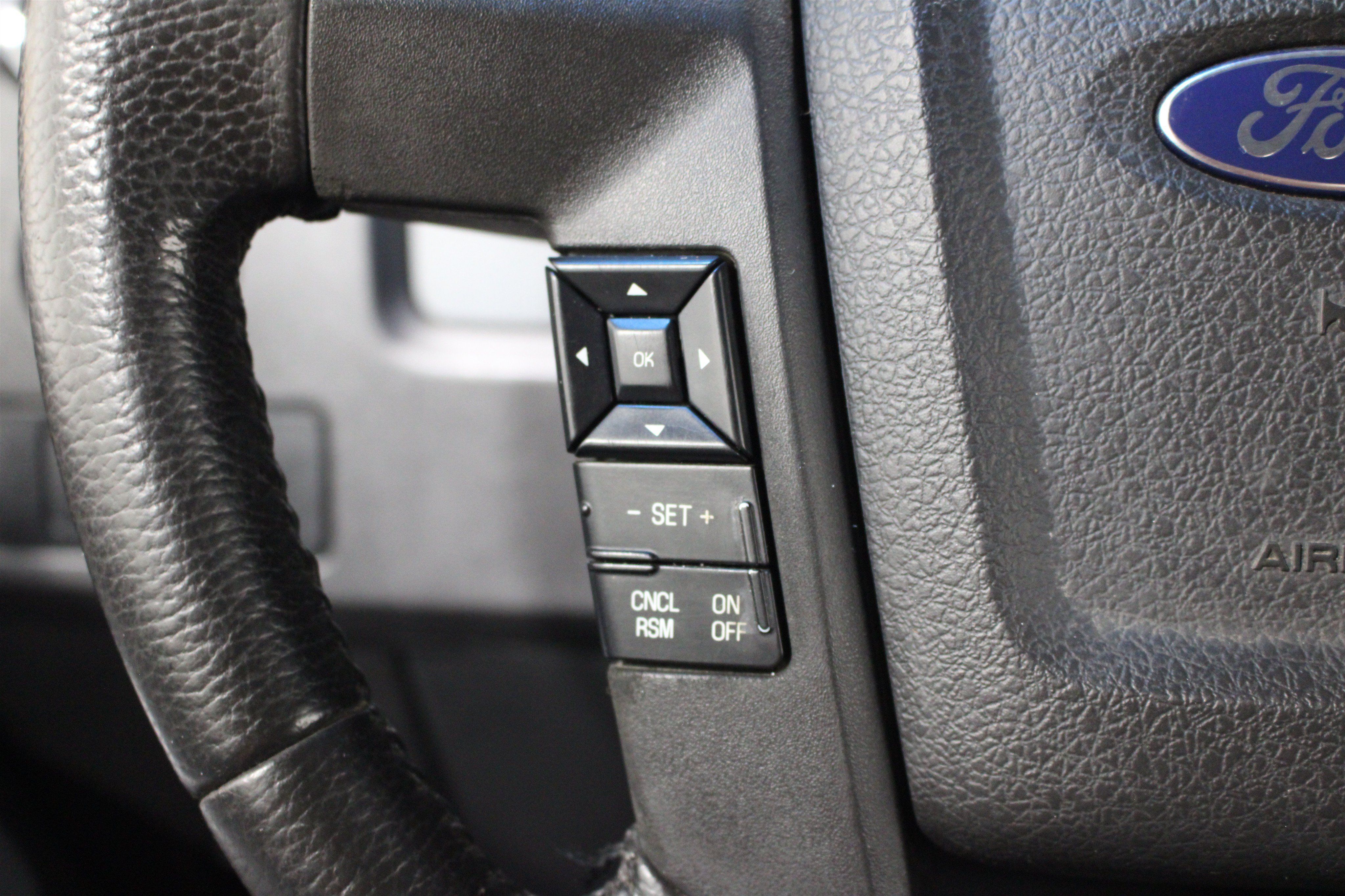 Used 2012 Ford F150 XLT w/ XLT Chrome Pkg AWD/4WD image 12