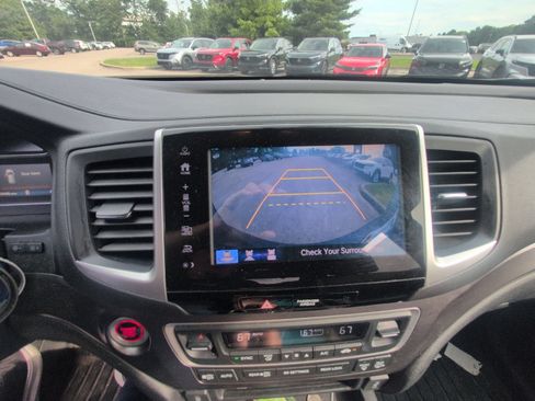 Used 2017 Honda Pilot EX-L image 4