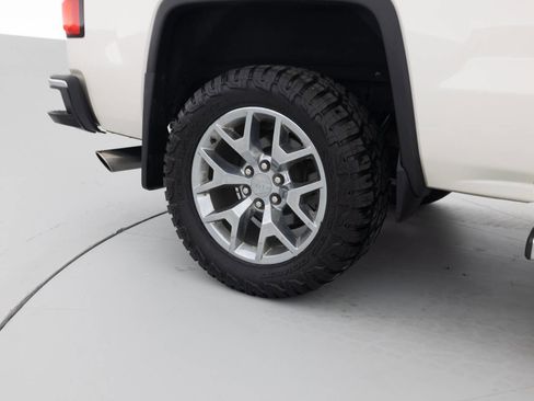 Used 2014 GMC Sierra 1500 SLT w/ SLT Crew Cab Value Package AWD/4WD image 21