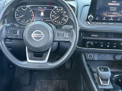 Used 2021 Nissan Rogue S FWD image 16