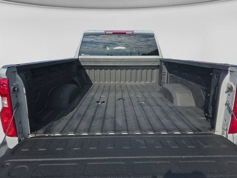 Used 2025 Chevrolet Silverado 2500 Custom w/ Custom Value Package AWD/4WD image 9