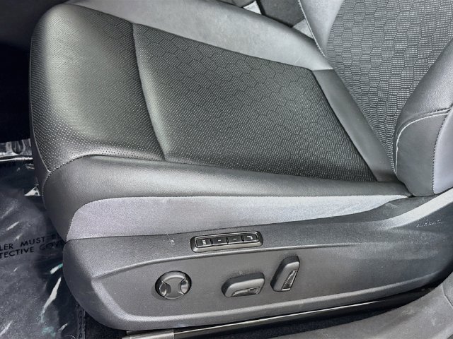 Used 2023 Volkswagen ID.4 Pro S AWD/4WD image 21