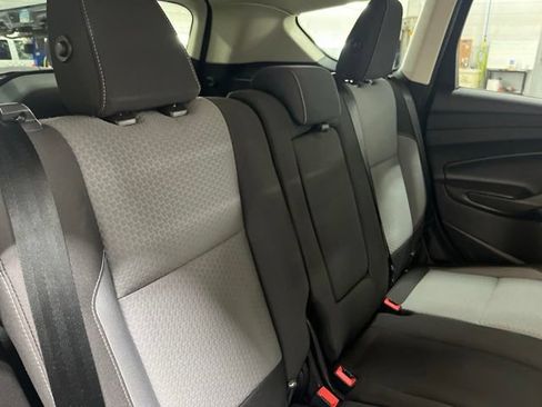 Certified 2019 Ford Escape SE AWD/4WD image 34
