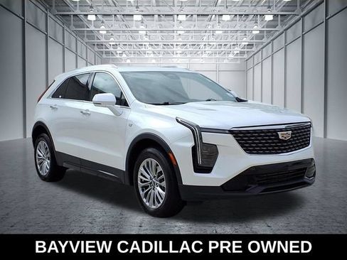 Certified 2024 Cadillac XT4 Premium Luxury AWD/4WD image 5