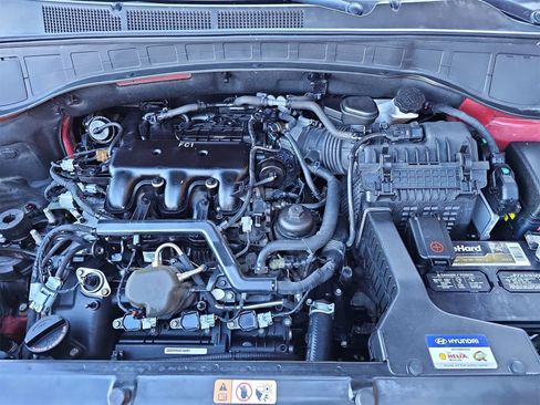 Used 2017 Hyundai Santa Fe Limited image 13