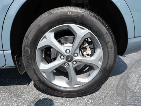 Used 2023 Ford Escape ST-Line w/ Tech Pack #1 AWD/4WD image 30