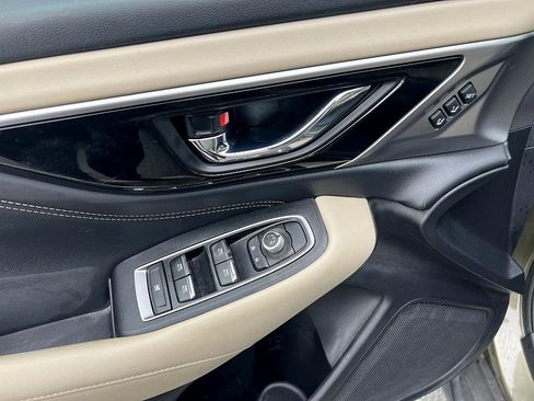 Used 2022 Subaru Outback Limited image 13