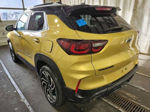 Used 2024 Chevrolet TrailBlazer RS w/ Convenience Package image 2