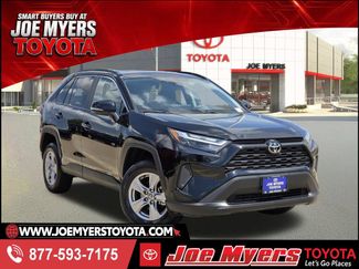 Used 2025 Toyota RAV4 XLE FWD video 1
