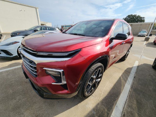 Used 2026 Chevrolet Traverse High Country w/ LPO, Floor Liner Package FWD image 3