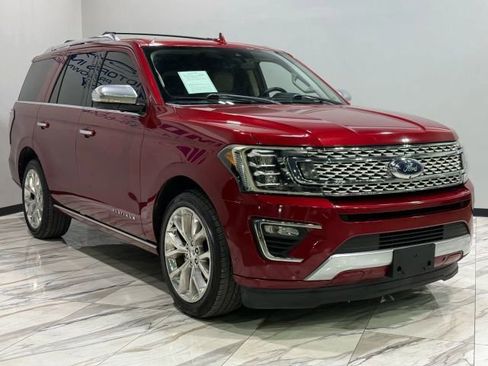 Used 2019 Ford Expedition Platinum image 4