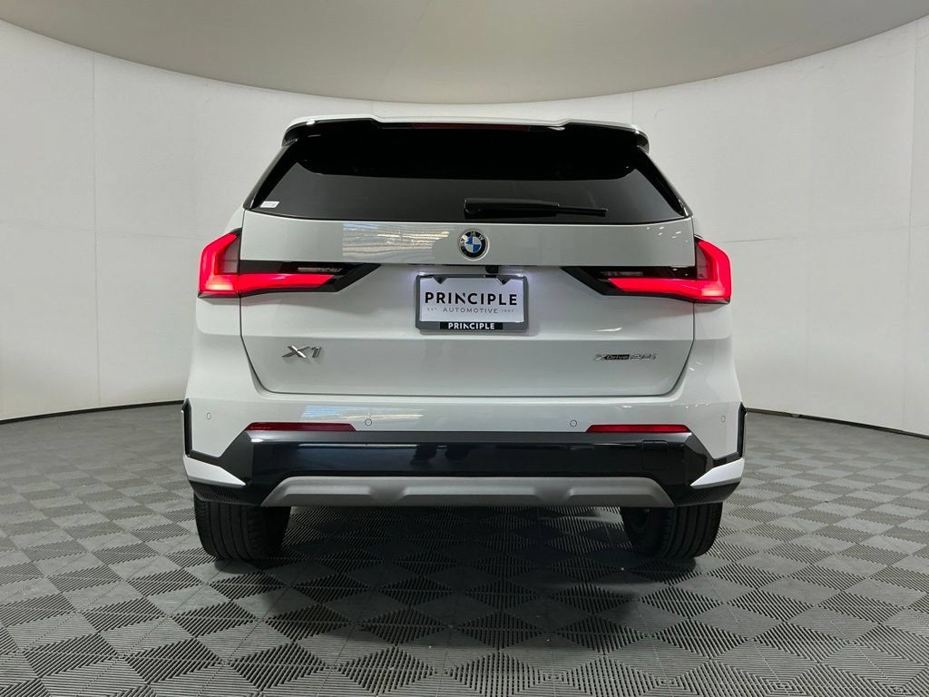 Certified 2023 BMW X1 xDrive28i w/ Convenience Package AWD/4WD image 6