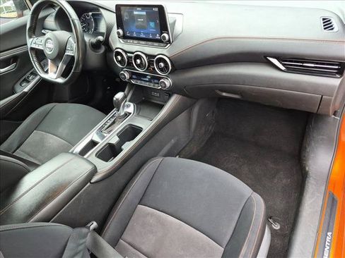 Used 2022 Nissan Sentra SR FWD image 19