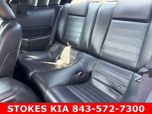Used 2006 Ford Mustang GT Premium RWD image 10