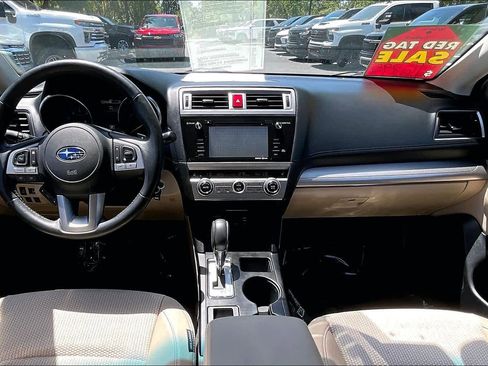 Used 2016 Subaru Outback 2.5i Premium AWD/4WD image 15