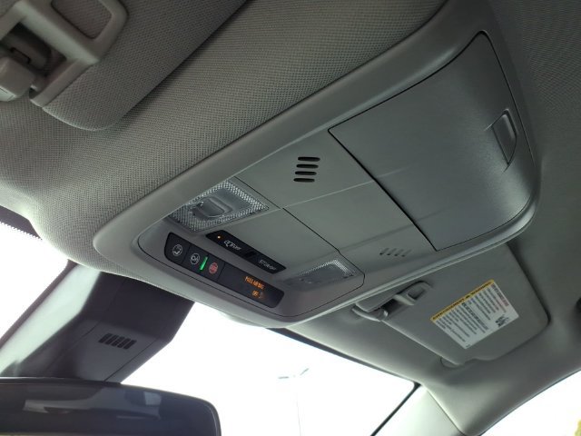 Used 2024 Chevrolet Equinox LT w/ LPO, Floor Liner Package FWD image 14