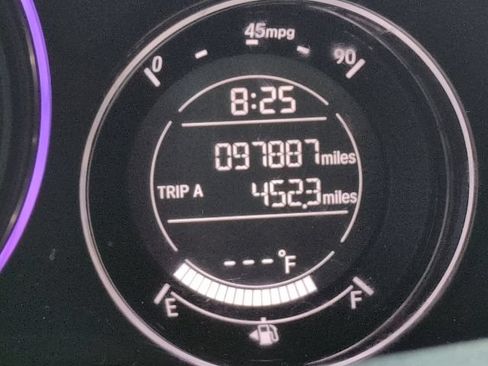 Used 2016 Honda HR-V LX image 7