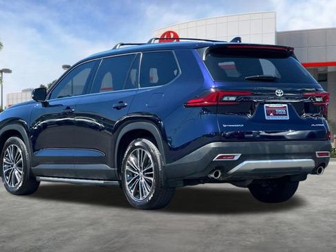 Certified 2026 Toyota Grand Highlander AWD Hybrid image 7
