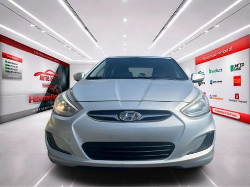 Used 2014 Hyundai Accent GLS w/ Option Group 2 image 2