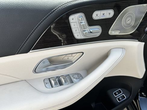 Certified 2024 Mercedes-Benz GLE 450e 4MATIC image 12