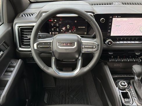 New 2026 GMC Canyon Elevation w/ Convenience Package image 12