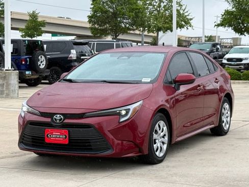 Used 2026 Toyota Corolla LE image 7