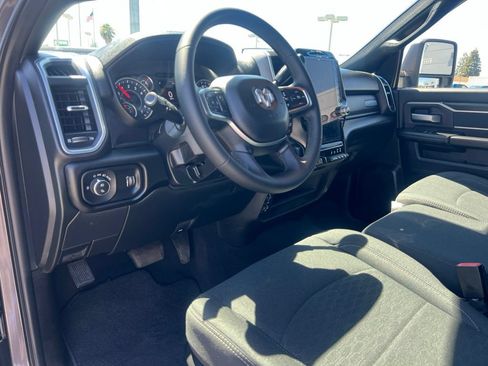 Used 2026 RAM 2500 Big Horn AWD/4WD image 37