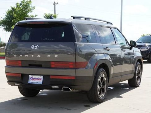 Used 2026 Hyundai Santa Fe SEL FWD image 9