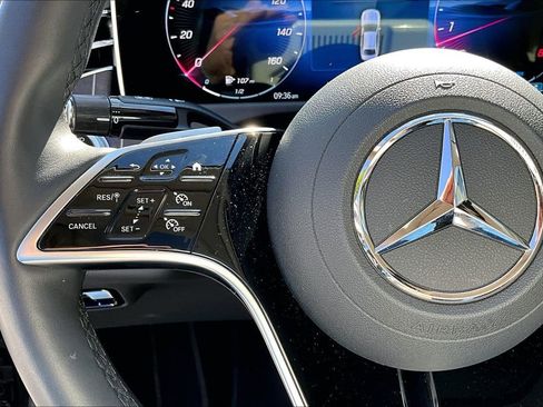 Used 2026 Mercedes-Benz E 350 4MATIC Sedan image 20