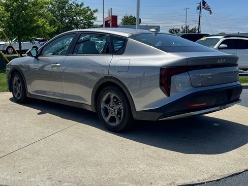 Used 2025 Kia K4 FWD image 7