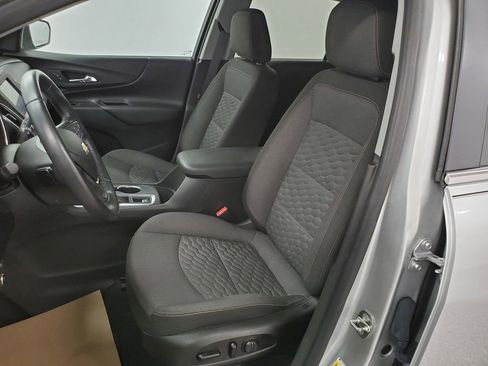 Used 2021 Chevrolet Equinox LT image 13