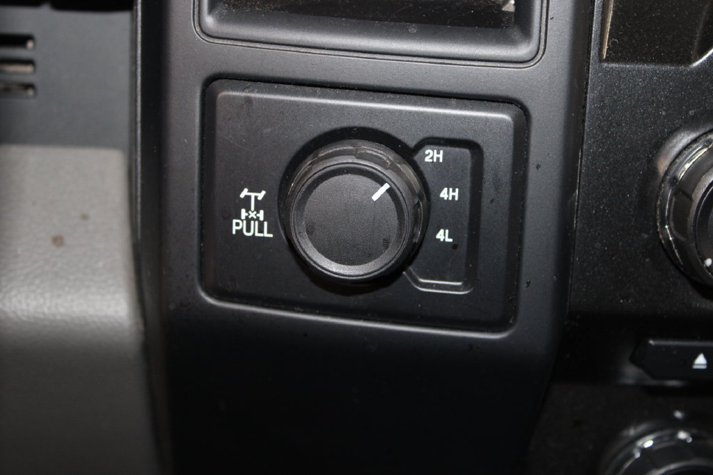 Used 2017 Ford F150 XL w/ Equipment Group 101A Mid AWD/4WD image 28