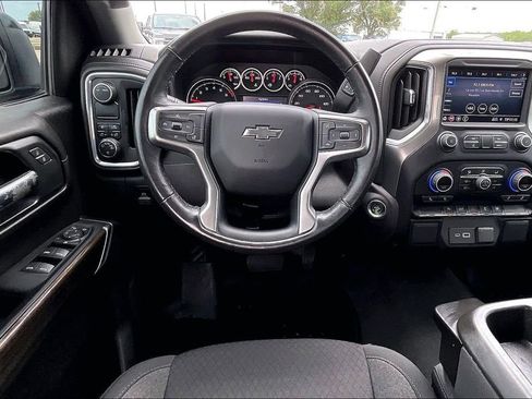 Used 2022 Chevrolet Silverado 1500 RST image 8