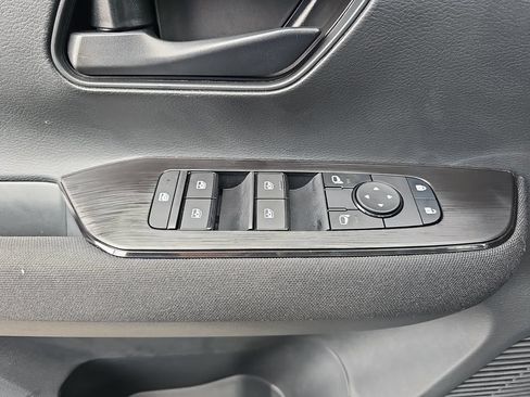 Used 2026 Nissan Kicks S FWD image 26