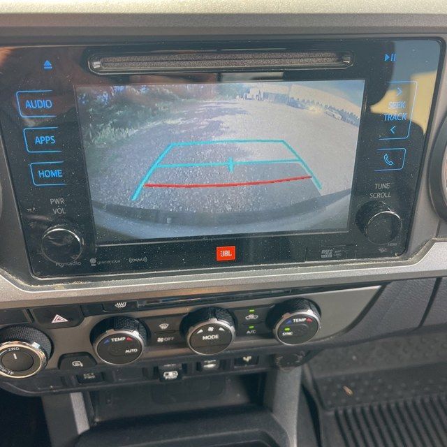 Used 2019 Toyota Tacoma TRD Off-Road AWD/4WD image 16