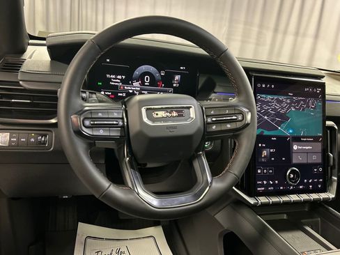 New 2026 GMC Acadia AT4 image 13