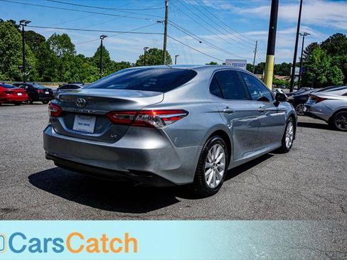 Used 2018 Toyota Camry LE w/ Convenience Package FWD image 15