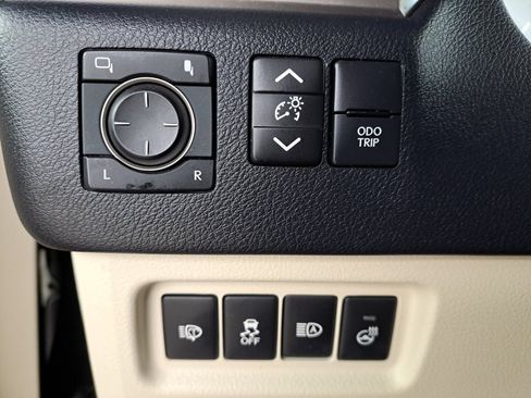 Used 2022 Lexus GX 460 Premium AWD/4WD image 37