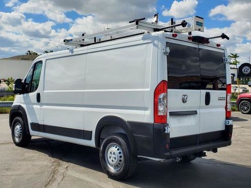 Used 2025 RAM ProMaster 2500 FWD image 5