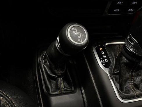 Used 2021 Jeep Wrangler Unlimited Sahara image 23