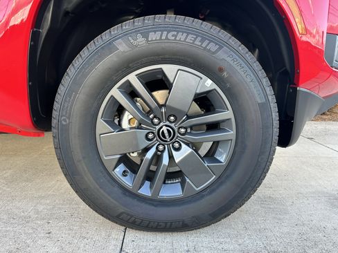 New 2026 Nissan Frontier SV image 8